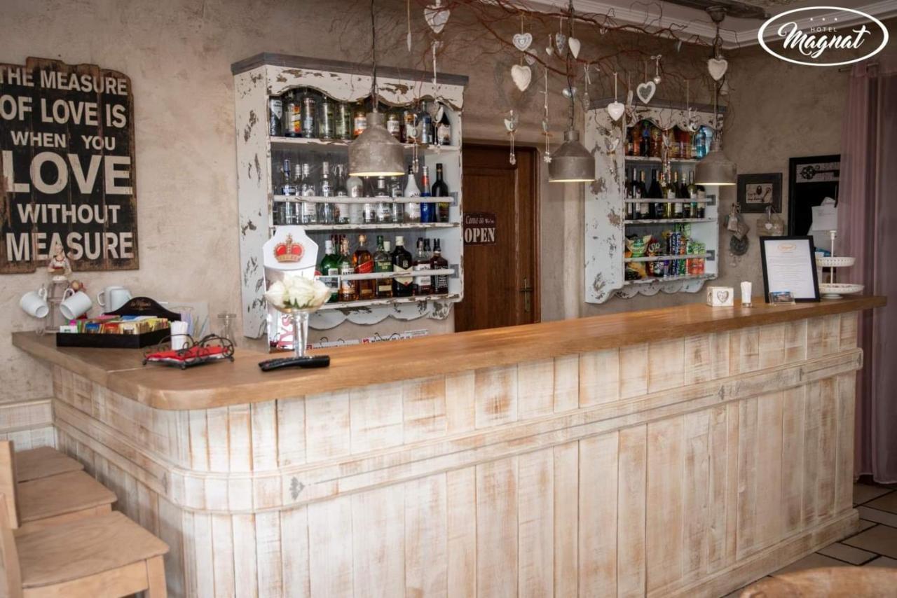 Hotel Magnat Slupca Ngoại thất bức ảnh