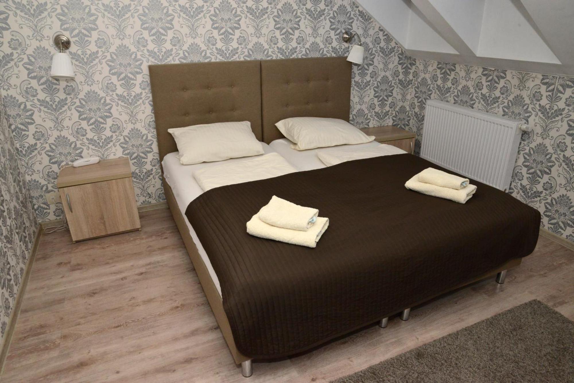 Hotel Magnat Slupca Ngoại thất bức ảnh