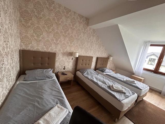 Hotel Magnat Slupca Ngoại thất bức ảnh
